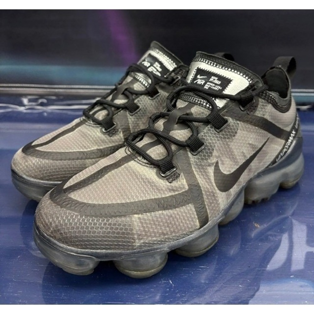 Nike Air VaporMax 2019 Triple Black (2018) AR6632-002 Womens sneakers size 6.5